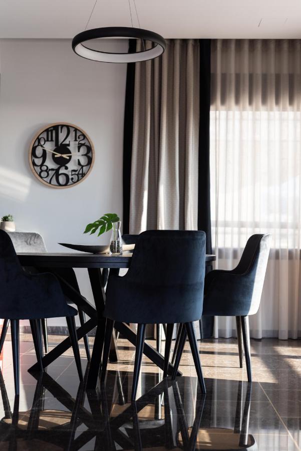 Athenian Riviera Luxurious Residence Bagian luar foto