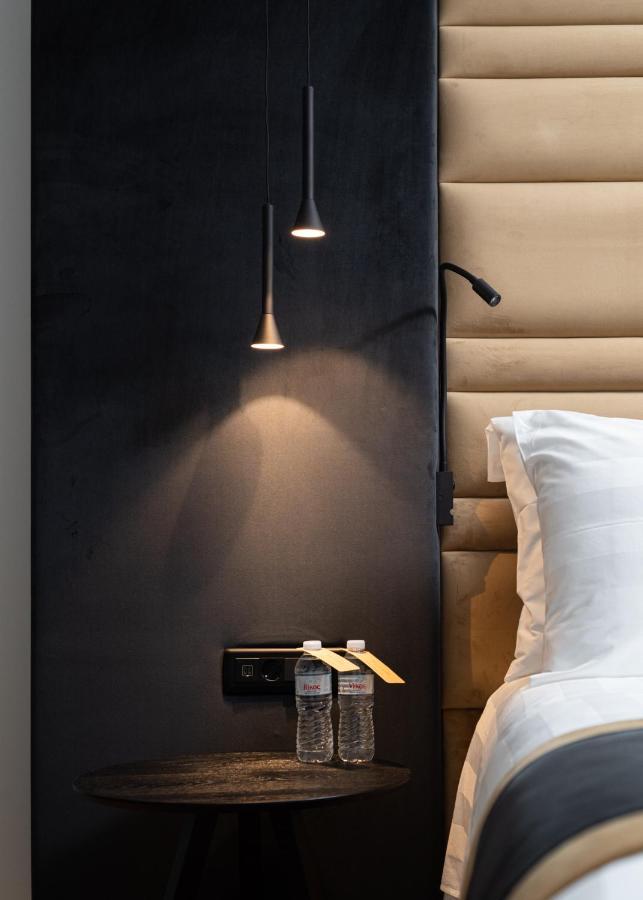 Athenian Riviera Luxurious Residence Bagian luar foto