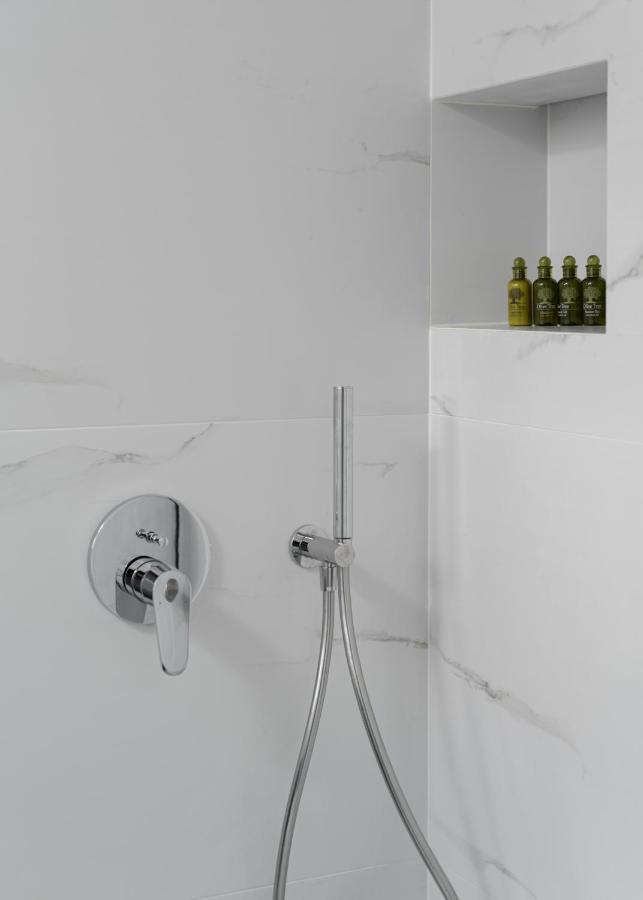 Athenian Riviera Luxurious Residence Bagian luar foto