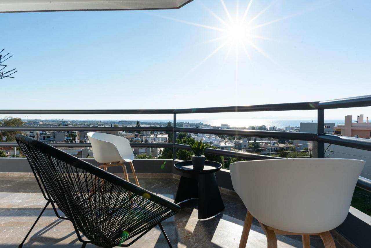 Athenian Riviera Luxurious Residence Bagian luar foto